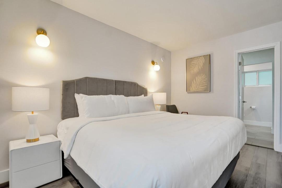 Photo of Bedroom in Galt Mile