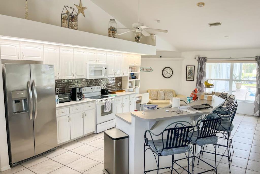 Photo of Kitchen in Yacht Club