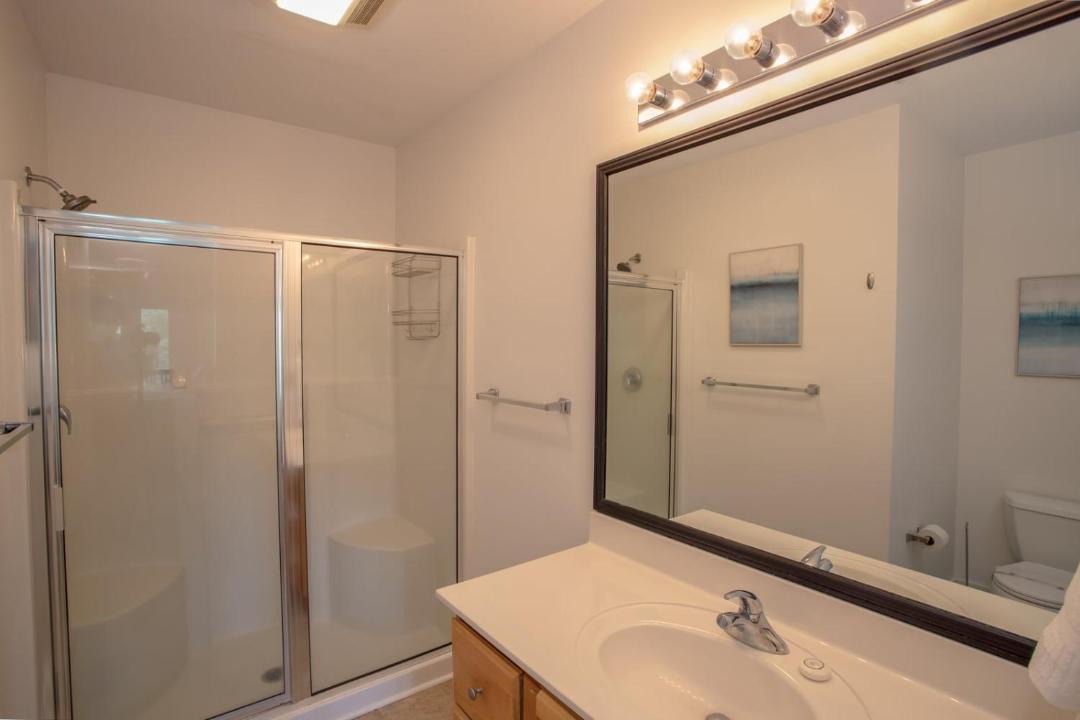 Photo of Bathroom in Foscoe
