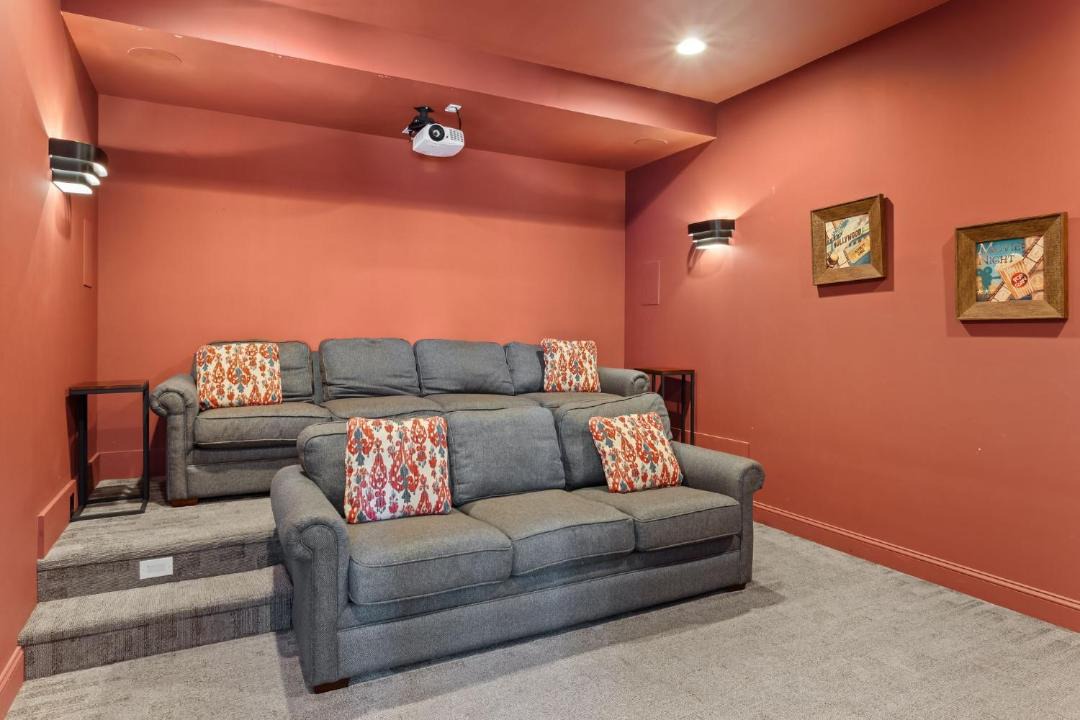 Photo of Livingroom in Southern Shores