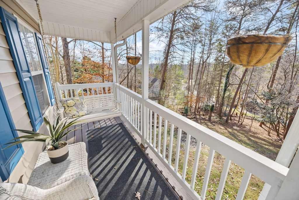 Photo of Patio Balcony in Dawsonville