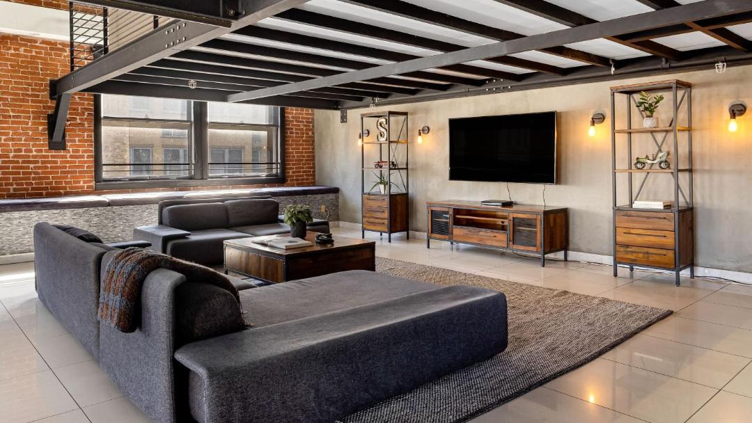 Photo of Livingroom in Historic Core