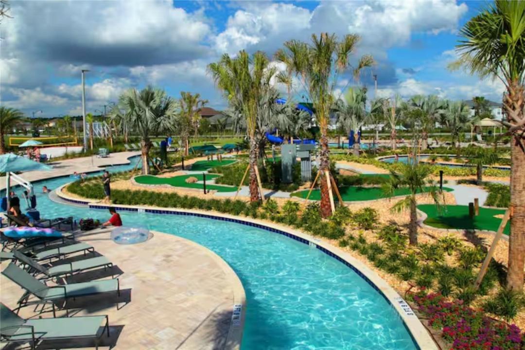 Photo of Others in Windsor Palms