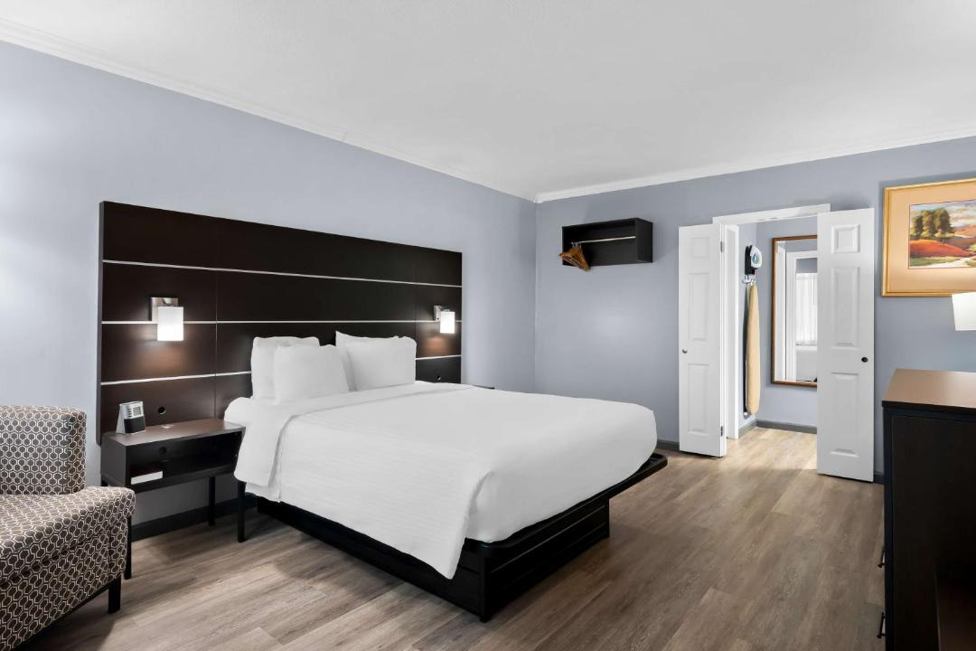 Photo of Bedroom in Wilmington