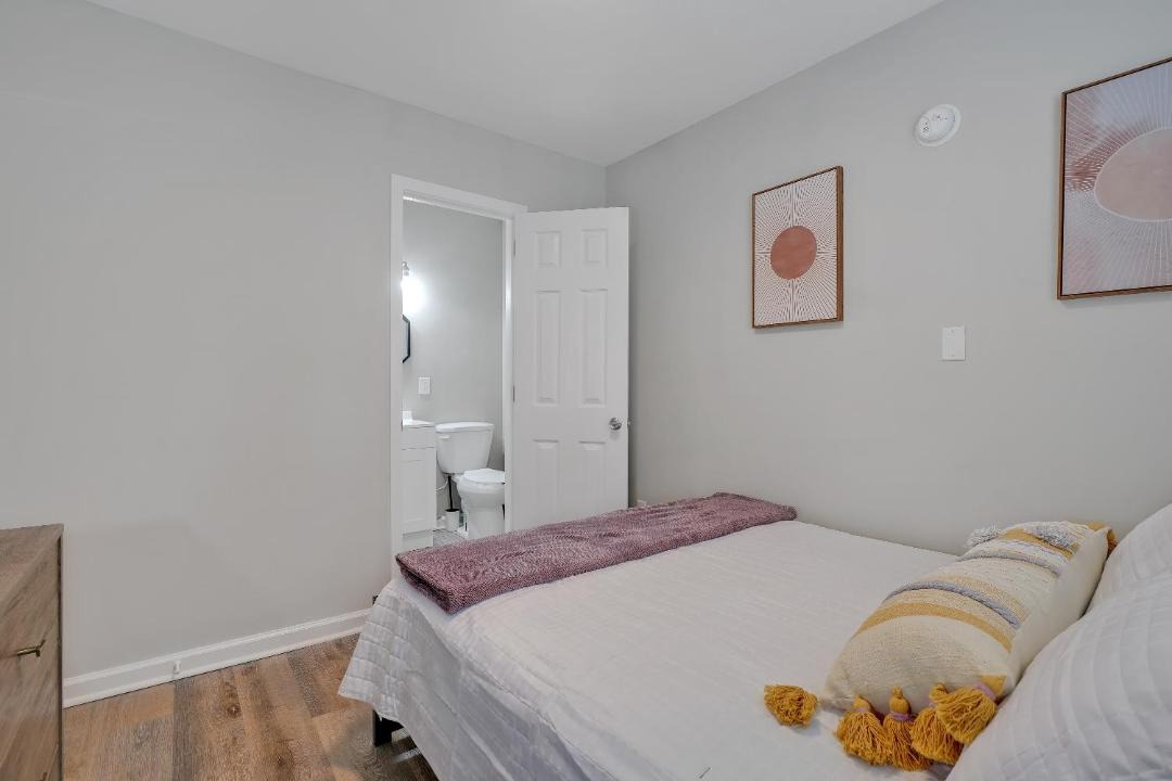 Photo of Bedroom in Carolina Beach