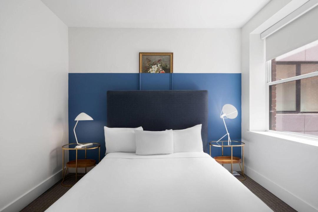 Photo of Bedroom in Navy Yard