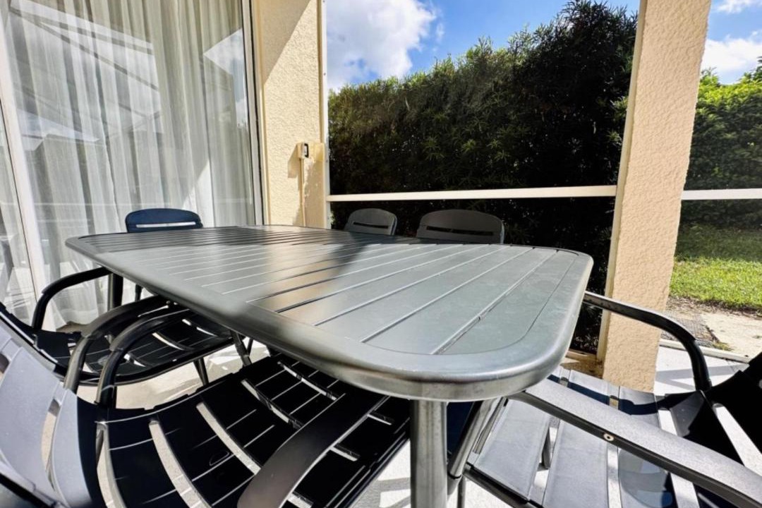 Photo of Patio Balcony in Tuscan Hills