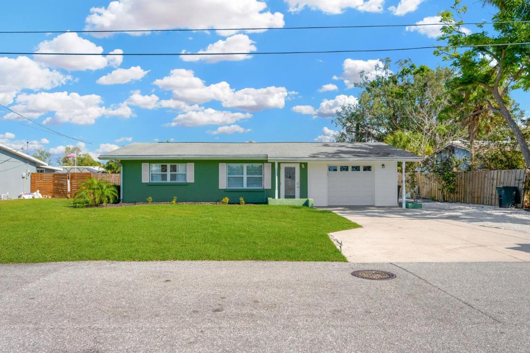 Photo of Others in Gulf Gate Estates