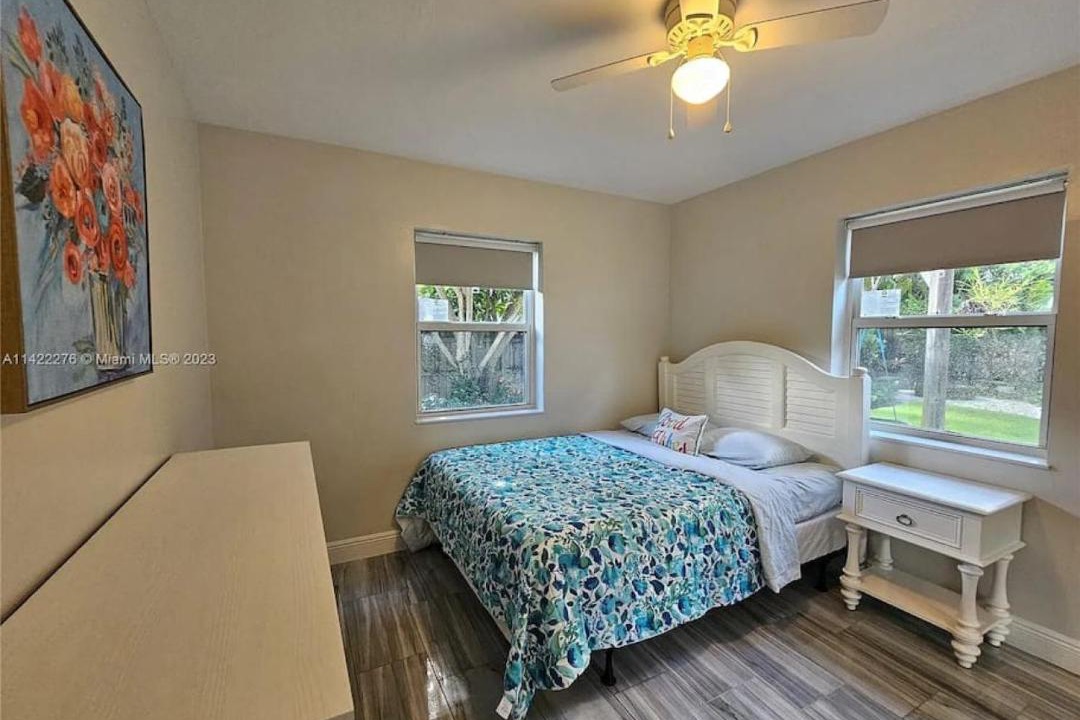 Photo of Bedroom in Riverside Park