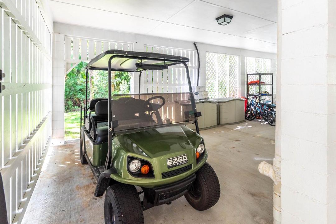 Photo of Livingroom in Oceanmarsh Subdivision
