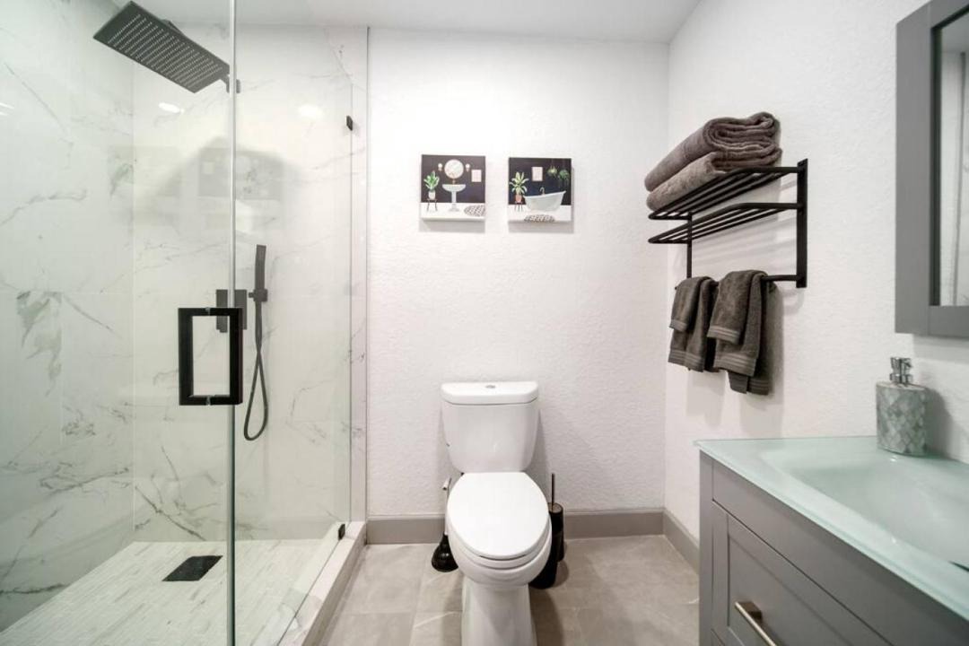 Photo of Bathroom in Victoria Park