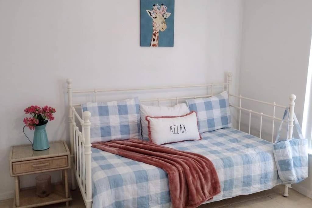 Photo of Bedroom in Royal Palms