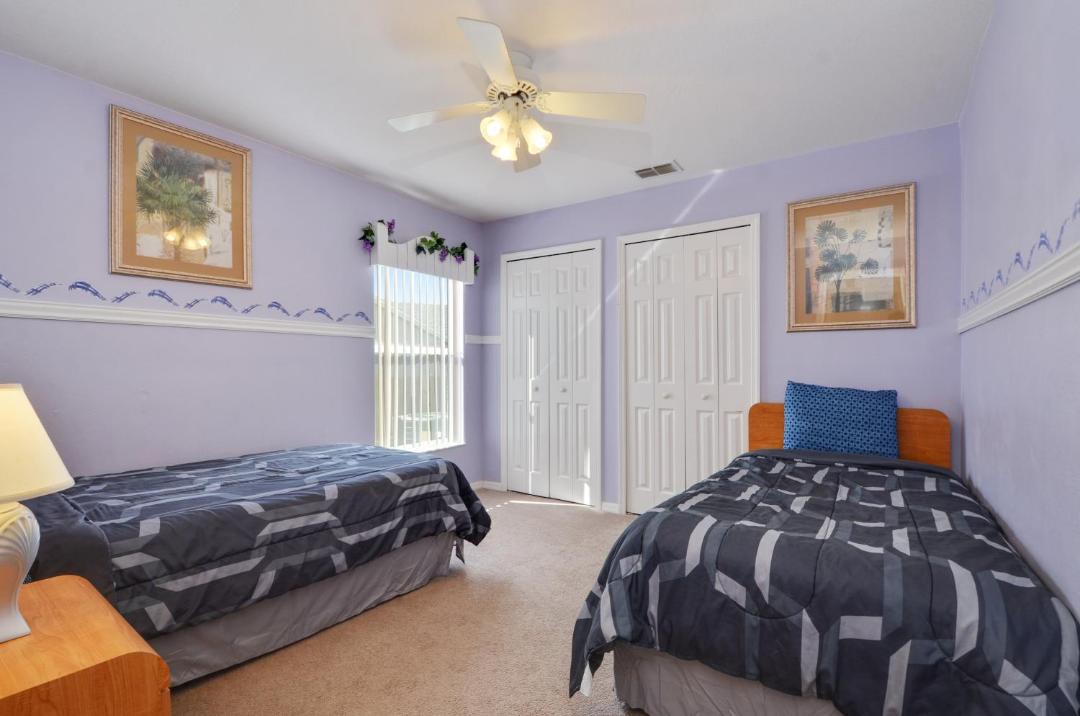 Photo of Bedroom in Greater Groves