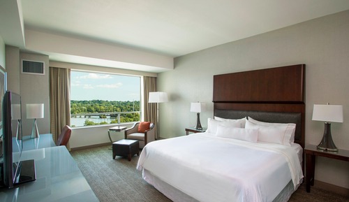 Traditional Room, 1 King Bed