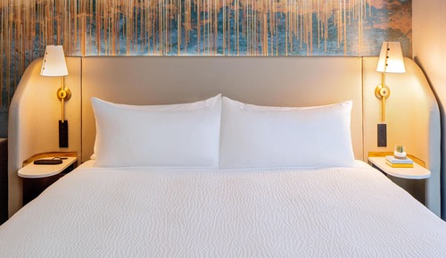 Deluxe Room, 1 King Bed with Sofa bed
