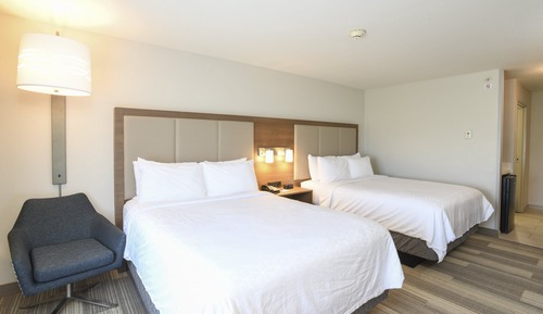Standard Room, 2 Queen Beds