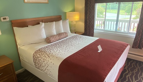 Standard Room, 1 Queen Bed, Non Smoking