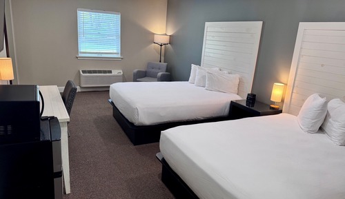 Two-Queen Beds - East Wing 