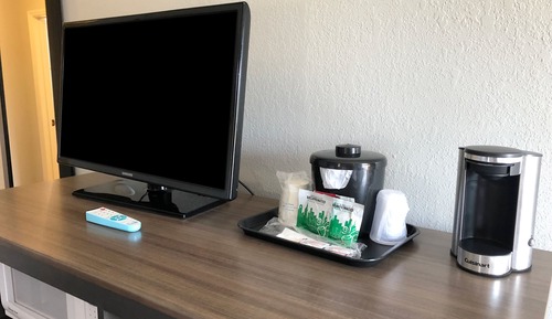 Room, 2 Queen Beds, Accessible, Non Smoking (Mobility/Hearing, Bathtub w/Grab Bars)