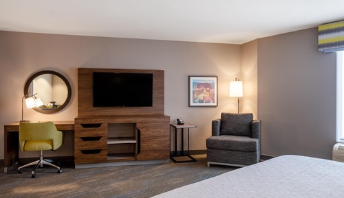 Studio, 1 King Bed