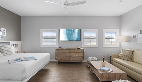 Junior Suite, 1 King Bed with Sofa bed