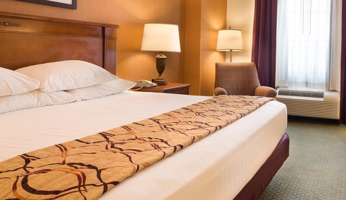Suite, 1 King Bed with Sofa bed (Upper Floor, Sofa Sleeper, 2 Rooms)