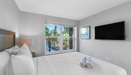 Studio, 1 King Bed, Non Smoking, Ensuite