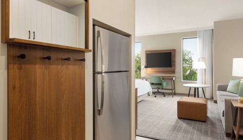 Studio Suite, 1 King Bed, Accessible Bathtub ( Mobility Accessible)