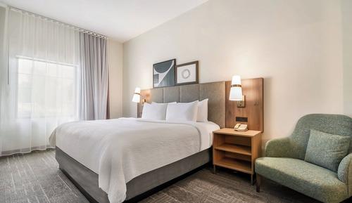 Suite, 1 King Bed, Hearing Accessible (Accessible Shower)