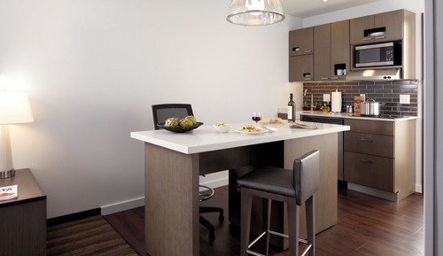 Suite, 1 Bedroom, Kitchen