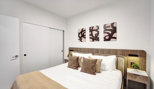 Deluxe 1 Bedroom with Balcony, Partial Ocean views