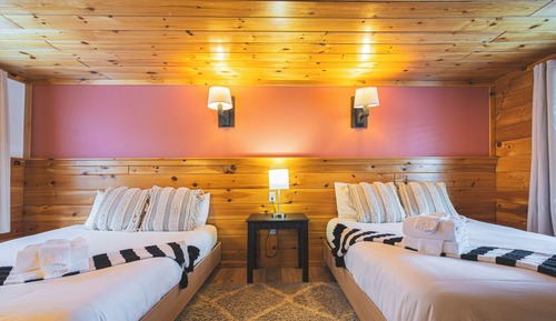 Double Queen Suite