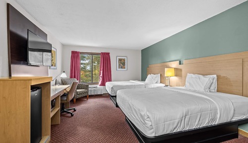 Room, 2 Queen Beds, Non Smoking, Poolside