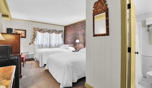 Standard Room, 2 Double Beds