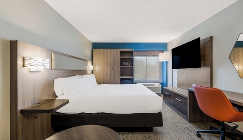 Standard Room, 1 King Bed (LEISURE)