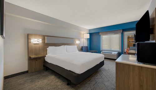 Standard Room, 1 King Bed, Accessible (Hearing)