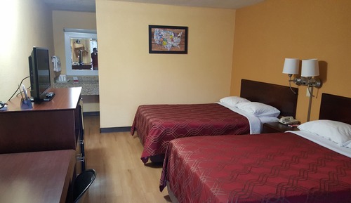 Standard Room, 2 Double Beds, Non Smoking, Ground Floor