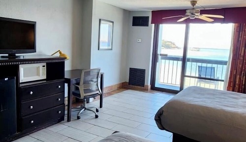 Suite 2 Beds , Non smoking , with Sofa bed
