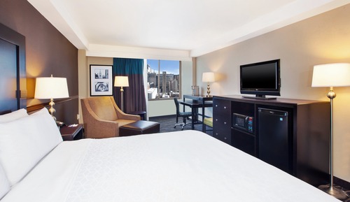 Standard Room, 1 King Bed