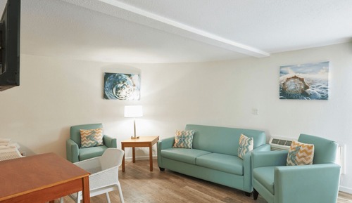 Gulfview Deluxe Suite - Queen/Queen