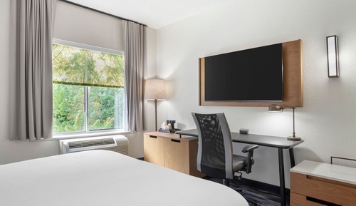 Room, 1 King Bed, Non Smoking
