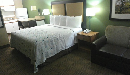 Studio, 1 King Bed with Sofa bed, Non Smoking