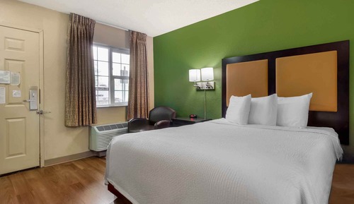Studio, 1 Queen Bed, Non Smoking