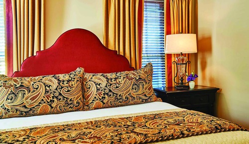 Deluxe Room, 1 King Bed, Balcony