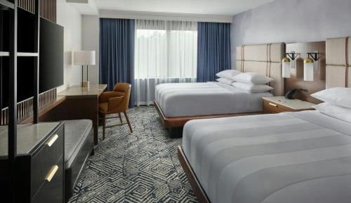 Guest Room with Two Double Beds