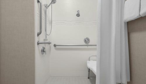 Two-Bedroom Suite with Fireplace - Hearing Accessible