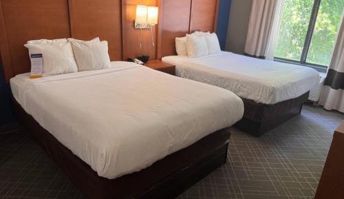 Queen Suite
