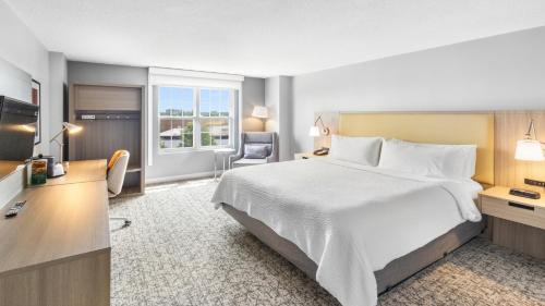 Premium King Room