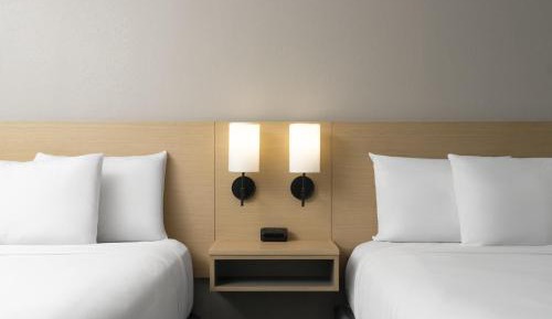 Double Room with Two Double Beds and Accessible Tub - Disability Access