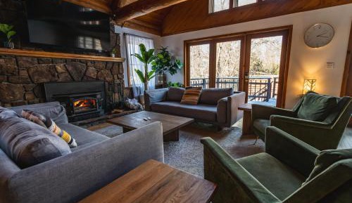 Six-Bedroom House (Boha Lodge)
